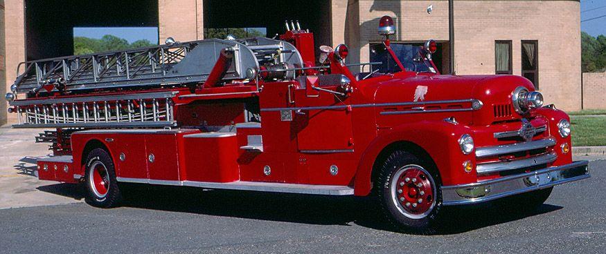 1954 Seagrave 75 MM